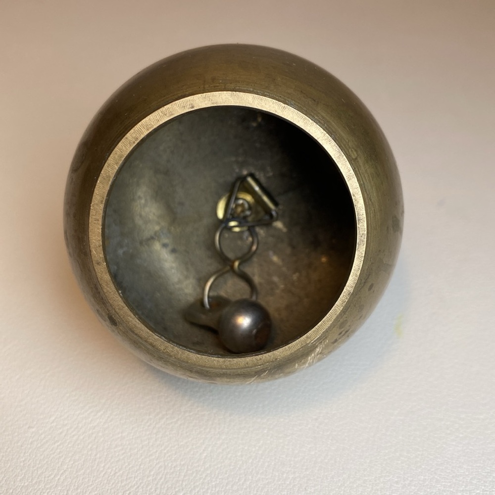 Vintage Brass Apple Paperweight Bell - Picture 3 of 4